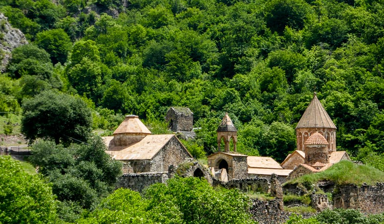 Dadivank: unique frescos and trilingual book