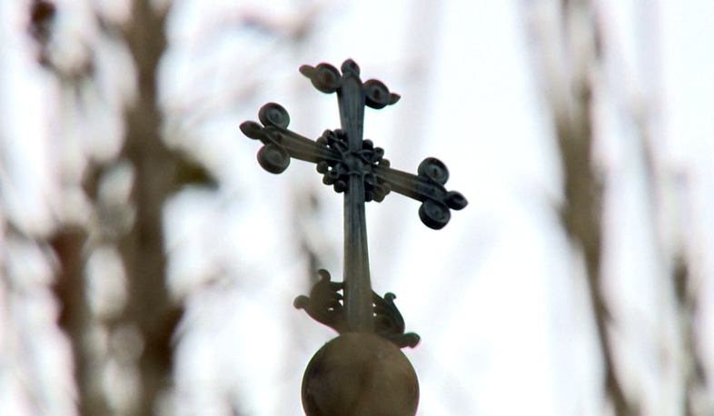 Աթեշյանը փոխանորդ՝ Էջմիածնի հավանությամբ