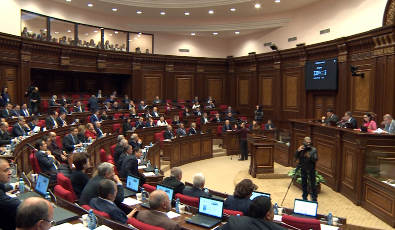 ԱԺ-ն ընտրում է Բարձրագույն դատական խորհրդի 5 անդամ