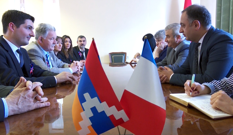 Ասկերան - Բուկ-Բել-Էր. 3 տարվա բարեկամություն