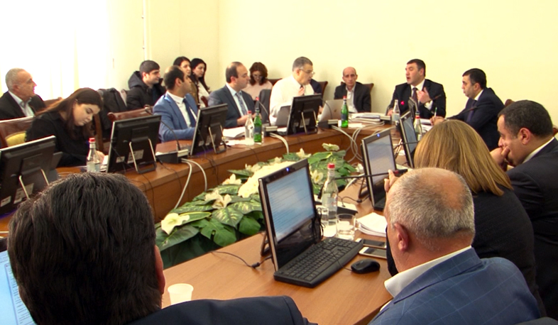 Ազգային հերոսի և հանրաքվեի մասին նախագծերը՝ ԱԺ արտահերթ օրակարգում