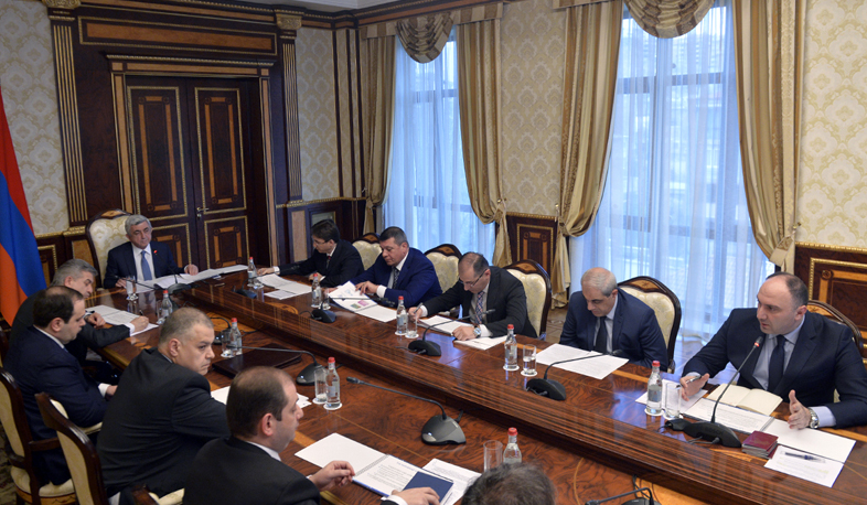 President discusses biometric passports and identification cards