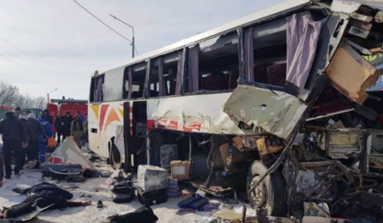 Автобус направляющийся из Еревана в Тверь попал в ДТП, есть жертвы