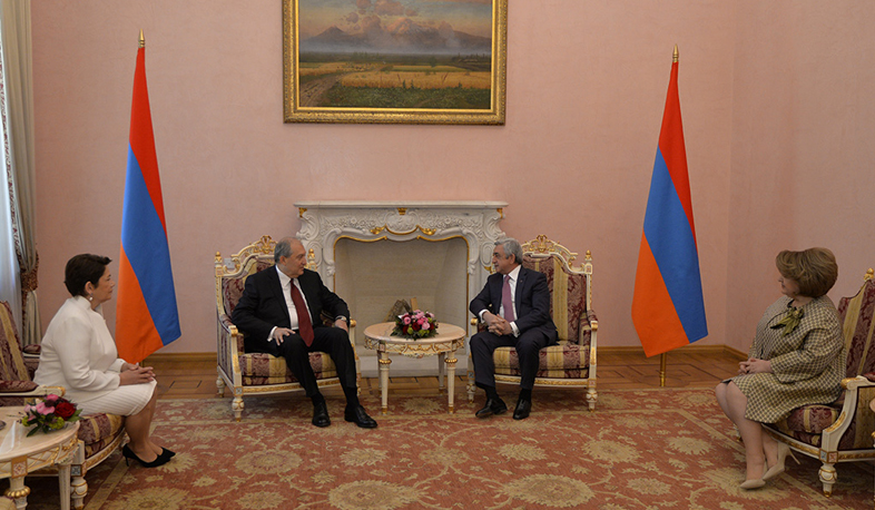 Serzh Sargsyan wishes success to Armen Sargsyan