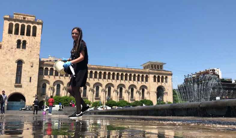 Մաքրության օր հրապարակում