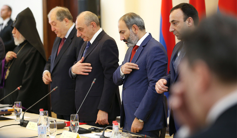 ՀՀ նախագահն ընտրվել է «Հայաստան» հիմնադրամի ՀԽ նախագահ