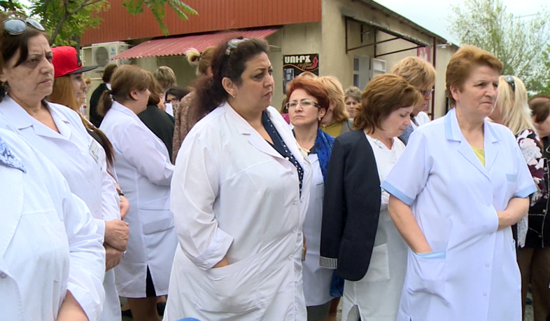 Polyclinic staff is on strike