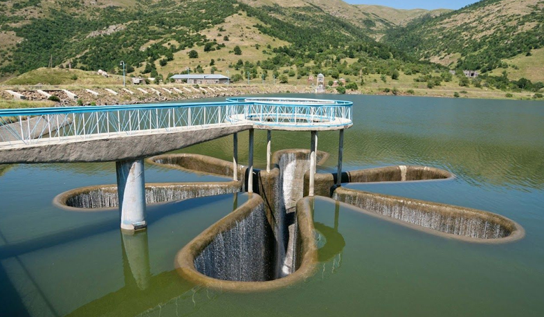 Сколько воды в водохранилищах?