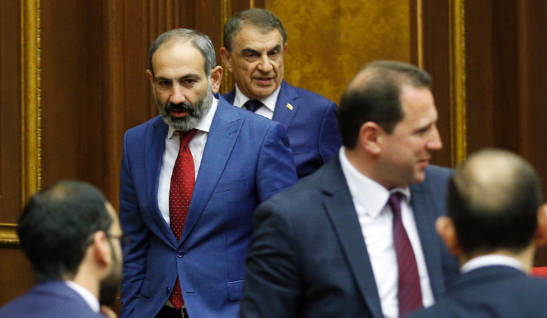 Government considers snap elections a priority