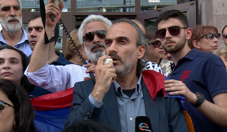 Сефилян и еще пятеро обвиняемых освобождены