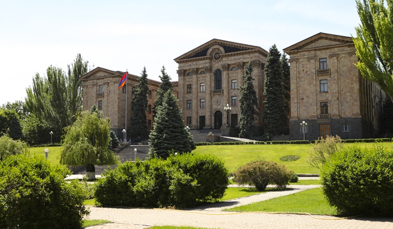 Национальное Собрание обсудит вопрос о лишении Манвела Григоряна неприкосновенности