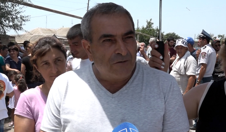 Жители Ехегнута требуют отставки главы села, занимающего пост уже 32 года