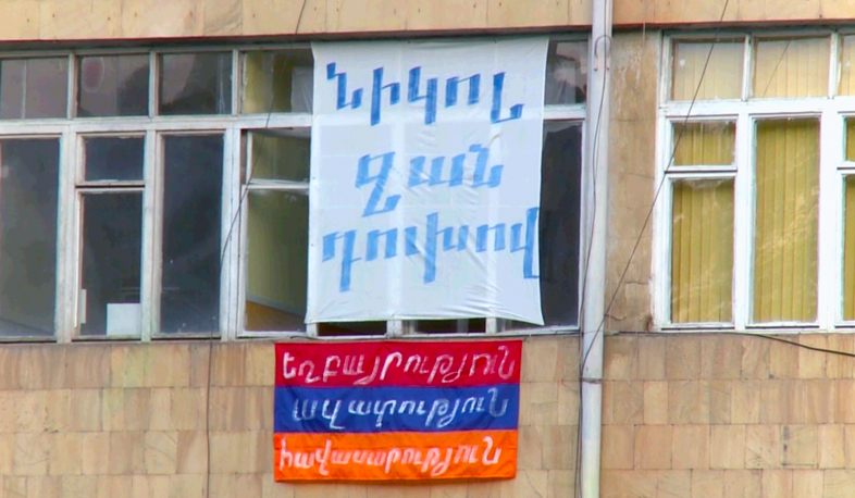 Премьер-министр встретился с жителями Капана