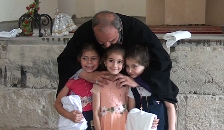 В школе Тавуша некрещенных детей нет