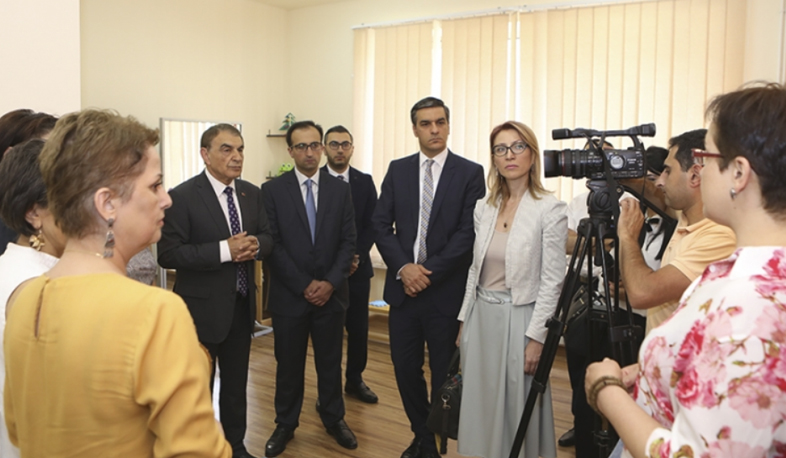 Представители правительства посетили инклюзивный детский сад № 92