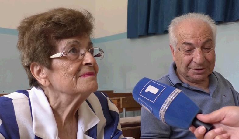 Aleppo collage classmates meet 65 years later