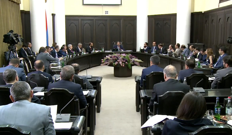 Նախ՝ չխանգարել բիզնեսին, հետո՝ օգնել. Փաշինյան