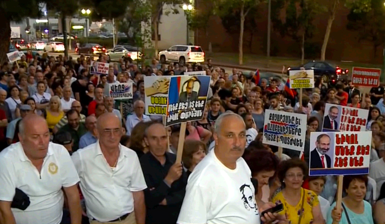 Ամերիկահայությունը սատարում է ՀՀ վարչապետին