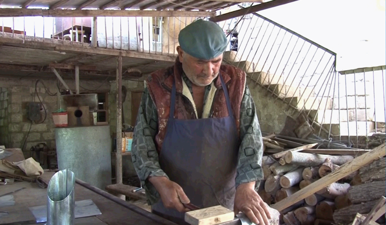 Արցախցի թիթեղագործը