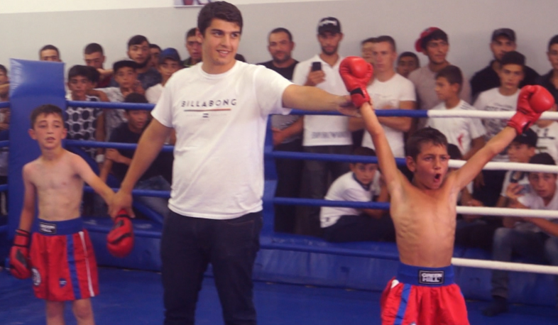 Բռնցքամարտի պատանեկան մրցաշար հայաշատ Ծալկայում