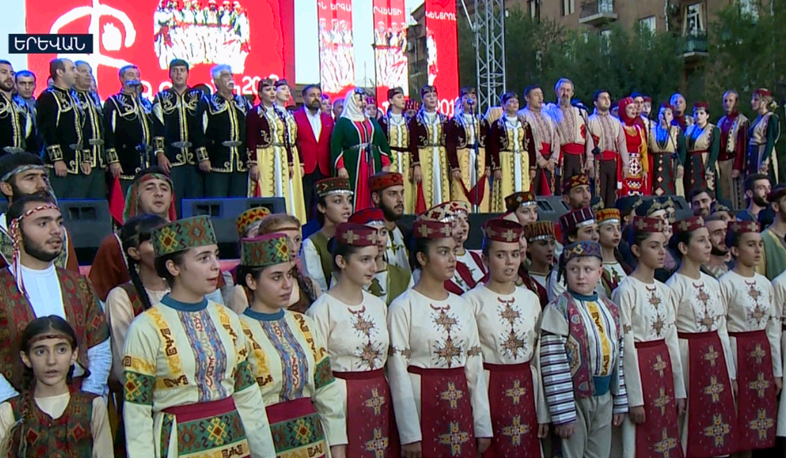 Ազգային երգ ու պարի  «Գութան» փառատոնը