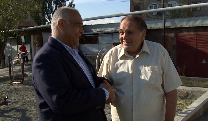 Raffi Hovannisian: Yerevan should become a technological city