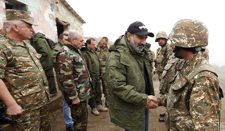 Pashinyan visits northern border of Artsakh