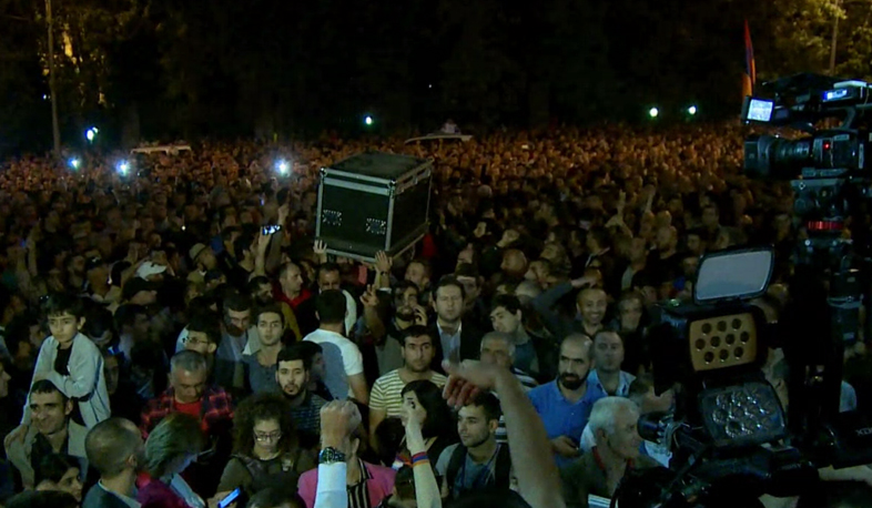 Демонстранты не нарушали общественного порядка