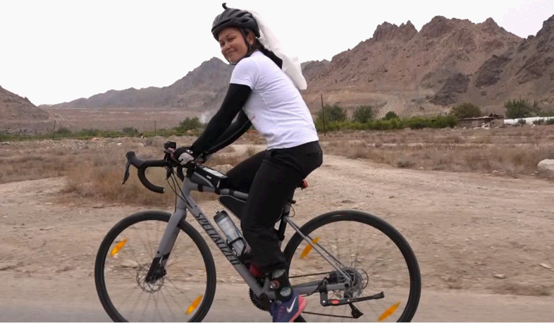 Arianne Caoili ends bike ride in Agarak