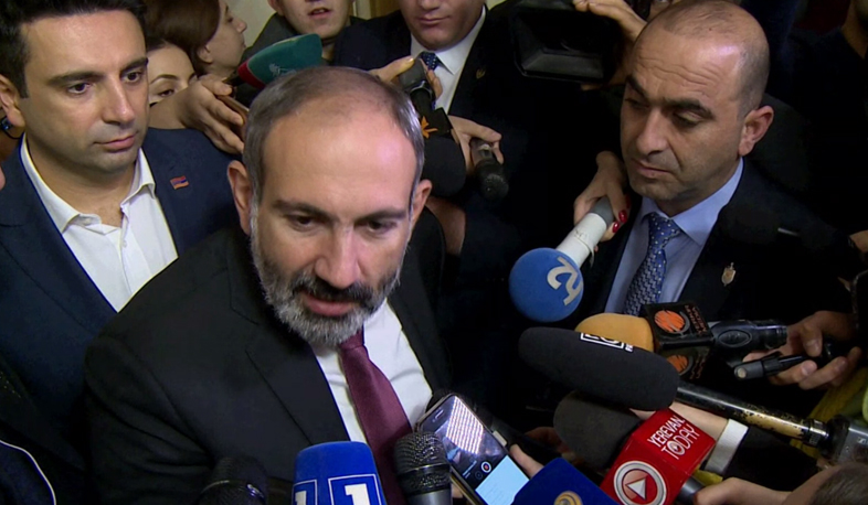 Pashinyan answers journalists’ questions