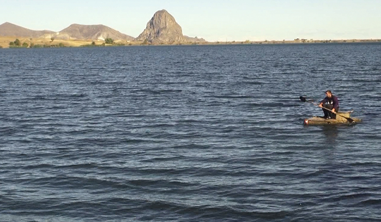 Peace in border village Berkaber