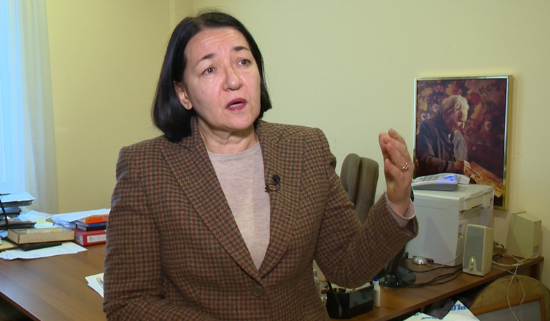 Fake Saryan paintings in Paris auction