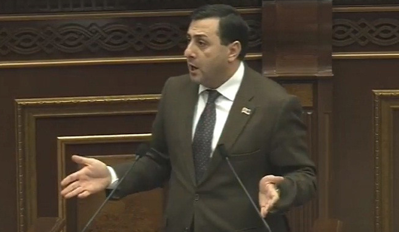 Parliament discusses gambling bill