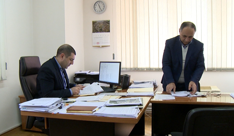 Ապօրինի լուսամուտները փչացնում են շենքի արտաքին տեսքը