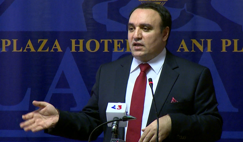 ՕԵԿ-ը 250 օրենք է հեղինակել. Արթուր Բաղդասարյան