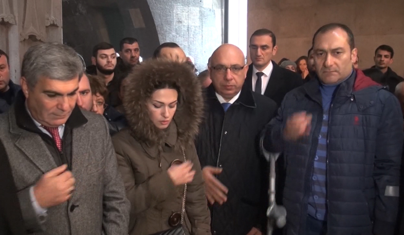 «Մենք» դաշինքը Մայր տաճարում էր