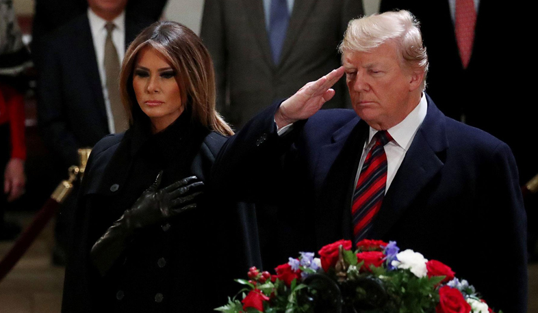 Donald Trump pays respects to George H. W. Bush