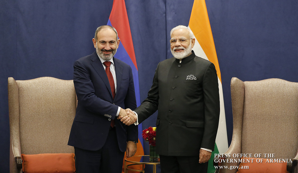 Paşinyan Hindistan baş nazirinə təbrik məktubu göndərib