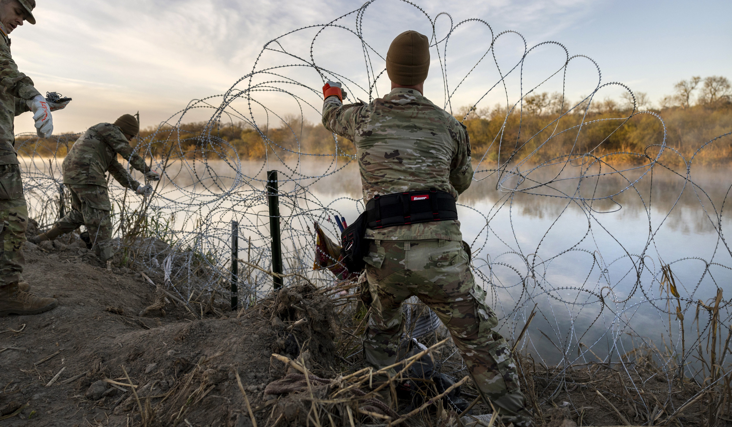 Texas border is 'Powder Keg' situation, Republican Governor warns