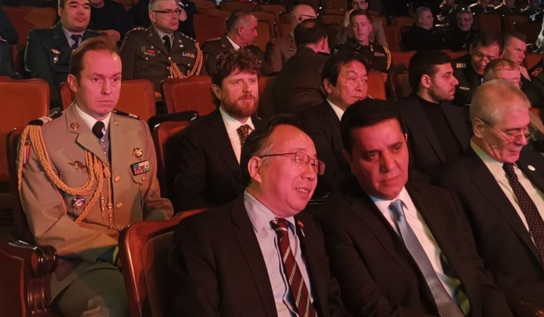 Ermənistan öz suverenliyini və əhalisini müdafiə edə bilməlidir: Fransa səfiri