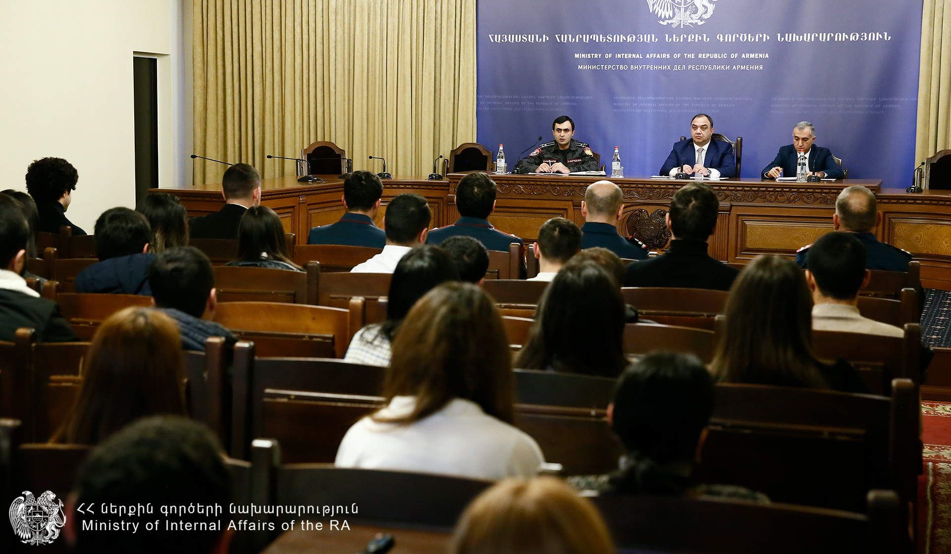 ՆԳ նախարարը կարևորել է Քրեական ոստիկանությունը նոր կադրերով համալրելը և ներկայացրել կարիերայի հեռանկարները