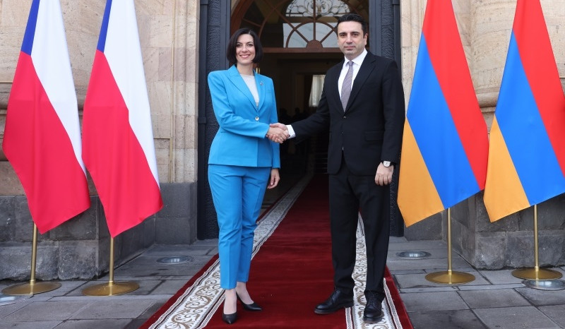 Alen Simonyan to Markéta Pekarova Adamova: We should establish peaceful relations based on mutual recognition of sovereignty and territorial integrity