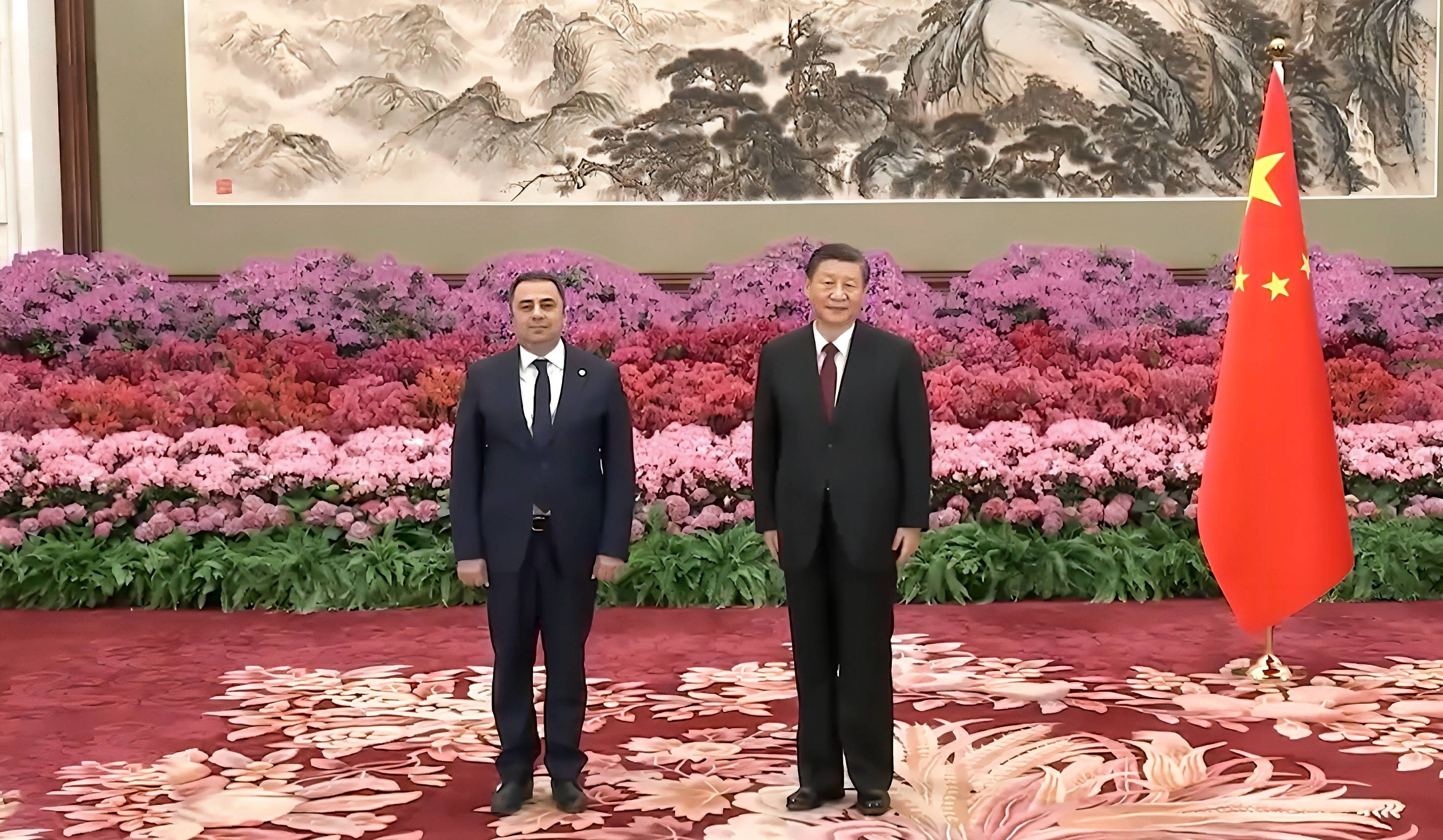 Ambassador of Armenia in China Vahe Gevorgyan presented his credentials to President Xi Jinping