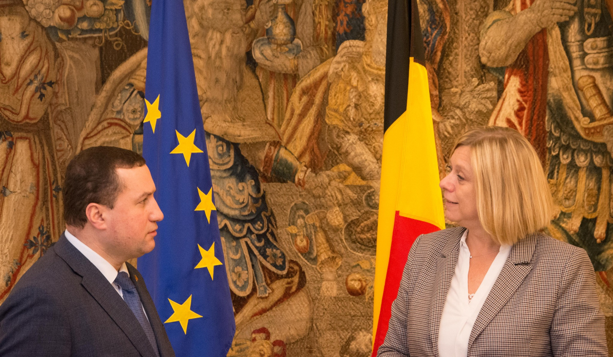 Belçika parlamentinin sədri Ermənistan səfirini qəbul edib