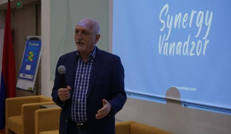 директор школы 2005. савчук елена ивановна директор школы. пискарева галина викторовна директор школы 2097 москва. валентина борисовна федорова. директор школы 2005.