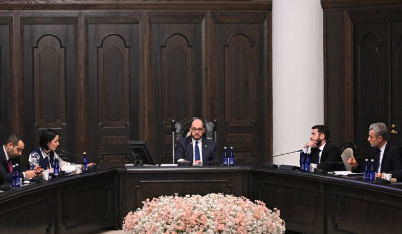 Շառլ Ազնավուրի ստեղծվելիք հուշարձանը նախատեսվում է տեղադրել վերջինիս անունը կրող հրապարակում