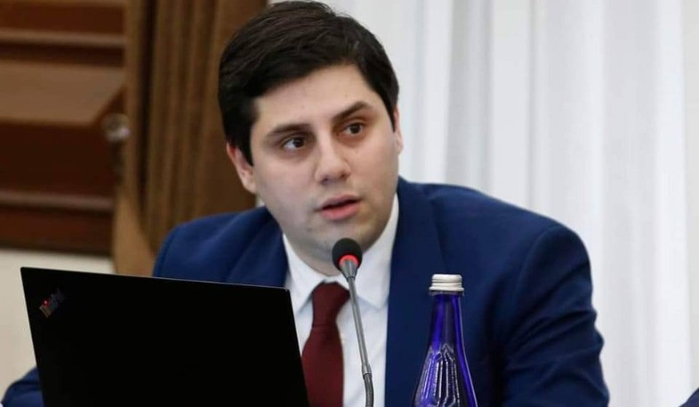 Միասնական տոմսային համակարգի ներդրման նախագիծը ավագանու առաջիկա նիստի օրակարգից հանվել է ավելի համապարփակ քննարկելու և կրկին ներկայացնելու նպատակով