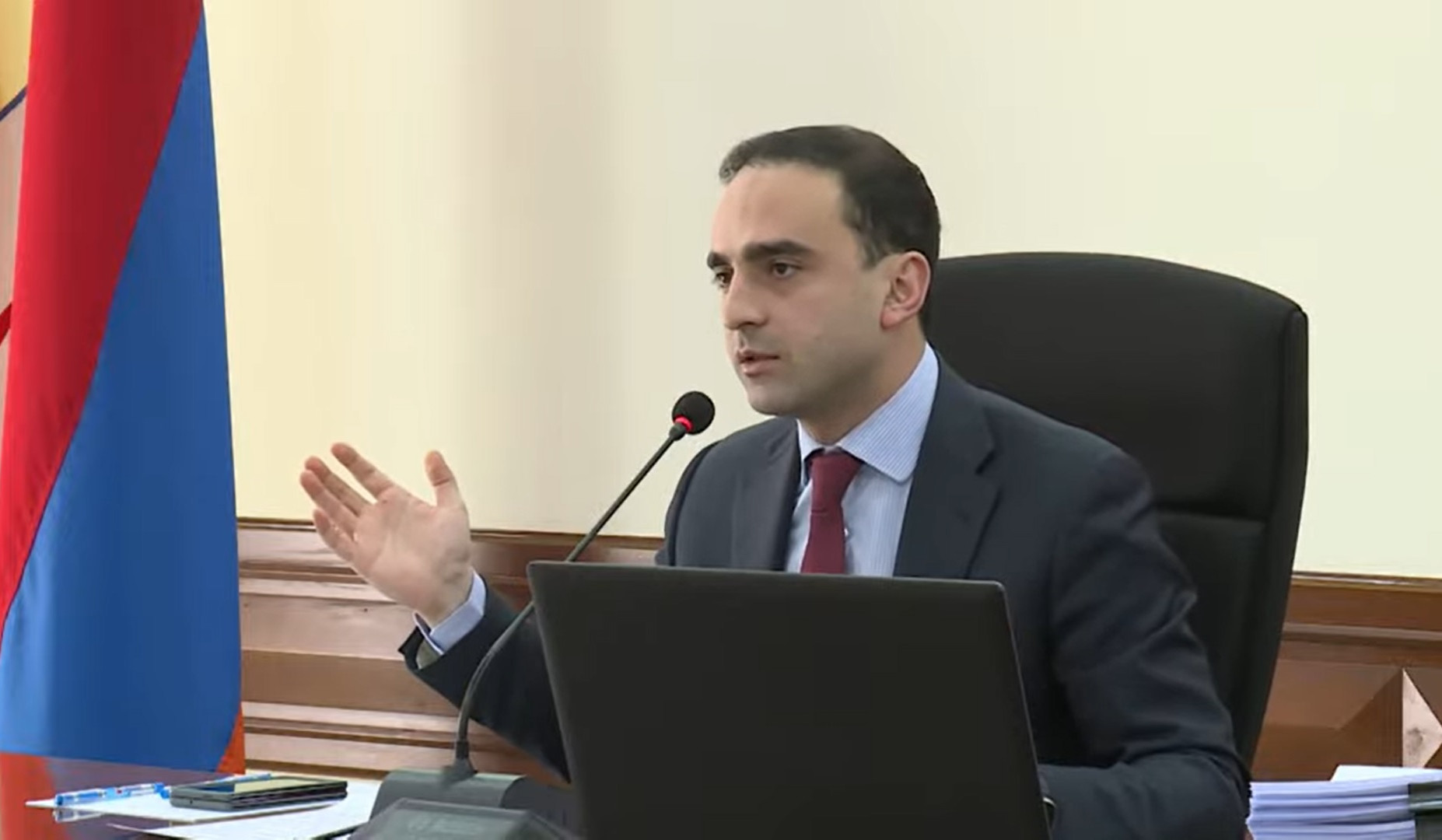 Երևանը ձեռք կբերի ևս 200 հատ 8,5 մետրանոց ավտոբուս և 250 հատ 18 մետրանոց էլեկտրական ավտոբուս