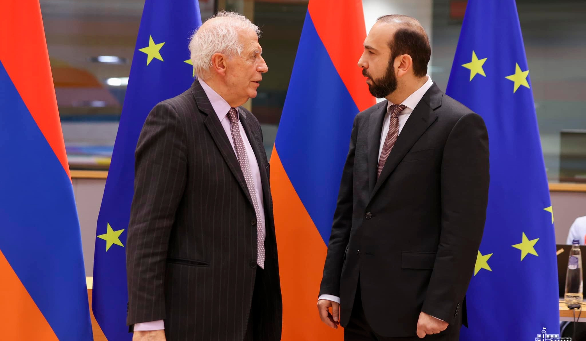 При участии Арарата Мирзояна и Жозепа Борреля проходит заседание Совета партнерства Армения-ЕС