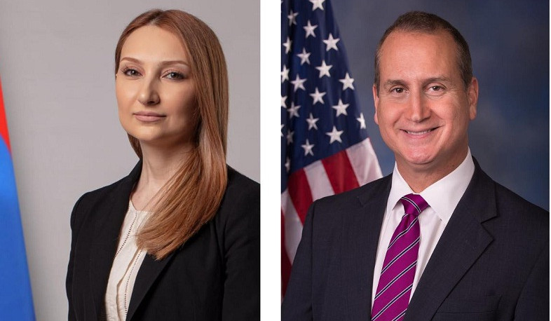 Səfir Makunts konqresmen Diaz-Balart ilə görüşdə ER üçün mövcud çağırışlara toxundu